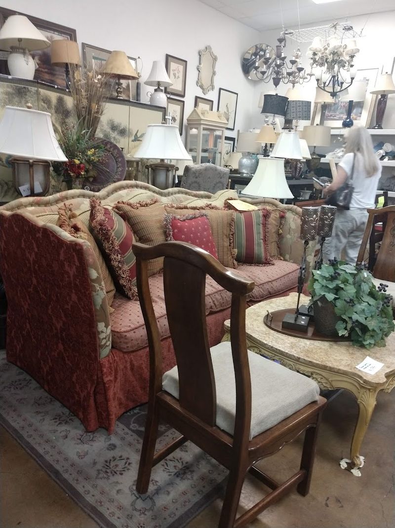 Genesis Benefit Thrift Store - Dallas, Texas