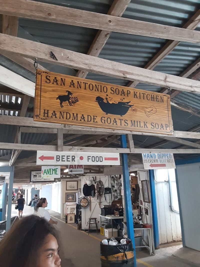 13 huge Texas flea markets packed with rare finds at low prices 5 Bussey's Flea Market - Schertz, Texas