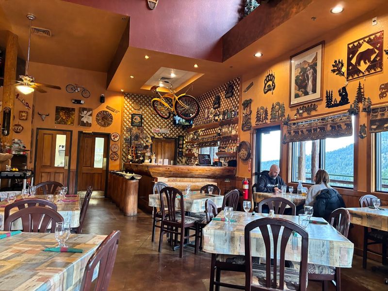 Trailhead Steakhouse & Tavern - Estes Park, Colorado