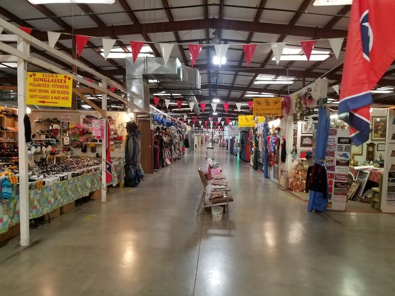 Sweetwater Flea Market - Sweetwater, Tennessee