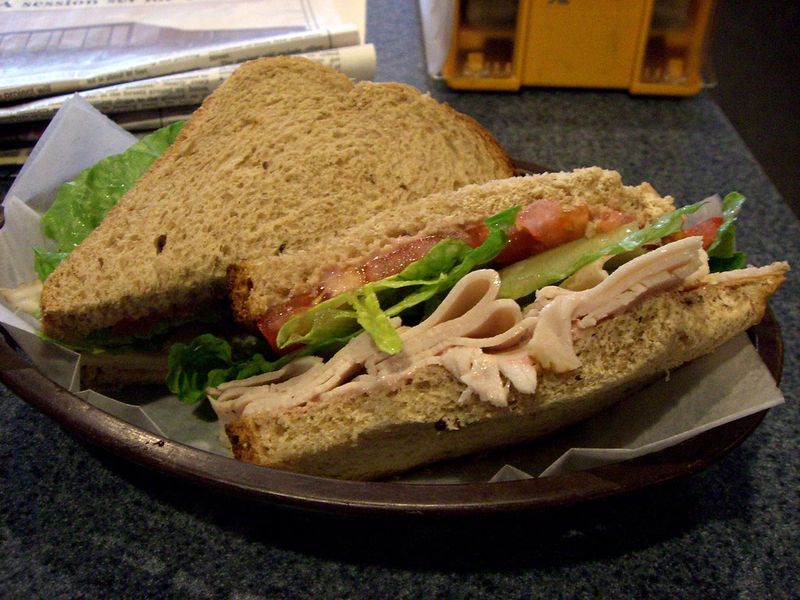 Turkey Lettuce Sandwiches Instead of Bread