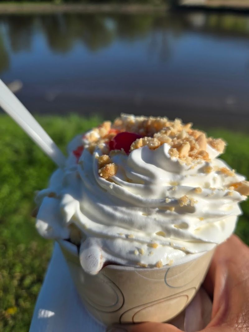 The Famous Ice Cream Stand