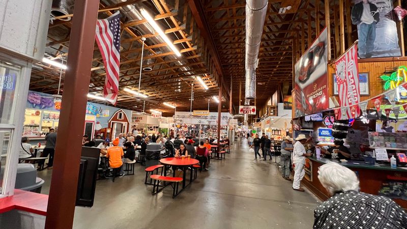 A Massive Indoor and Outdoor Shopping Experience