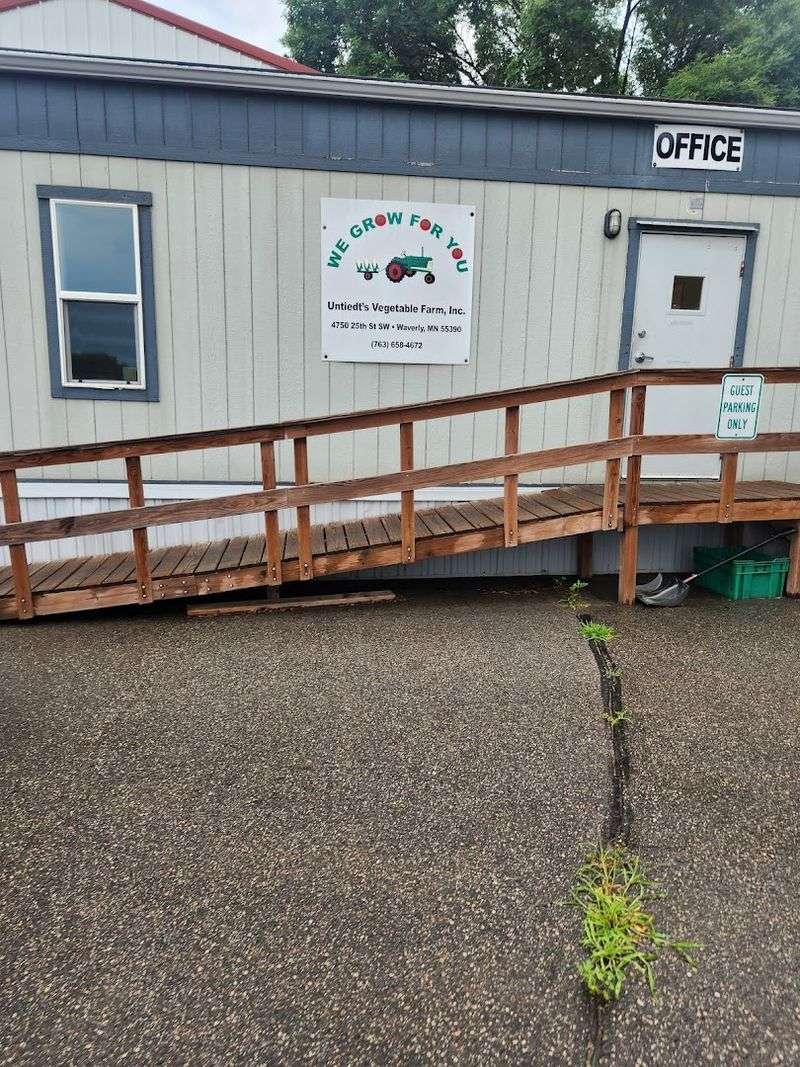 Untiedts Vegetable Farm - Waverly, Minnesota