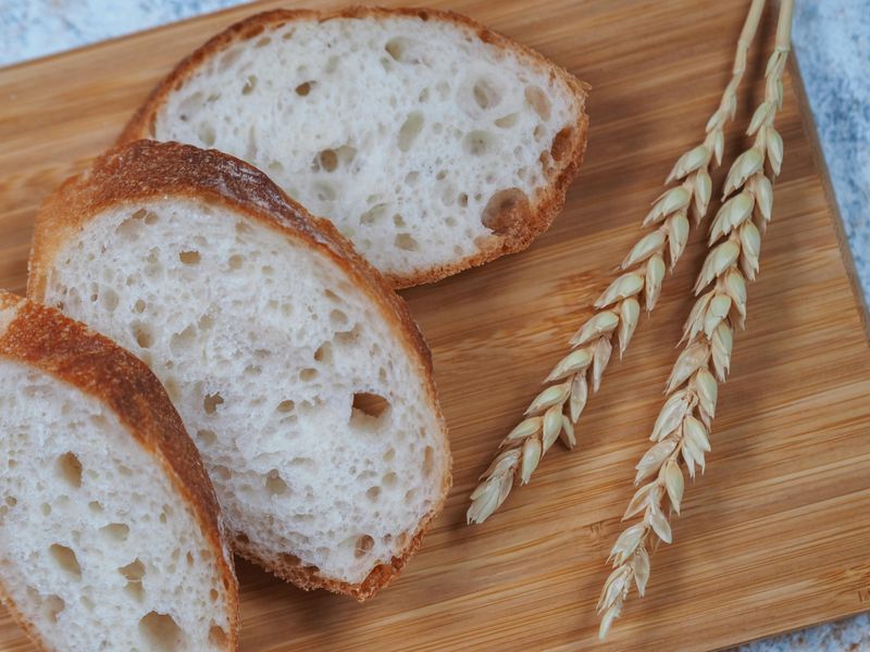 20 Foods That Can Easily Turn Into a Habit Before You Notice 7 White bread