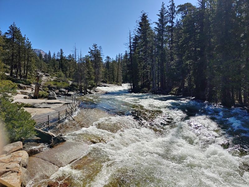 Mist Trail - California