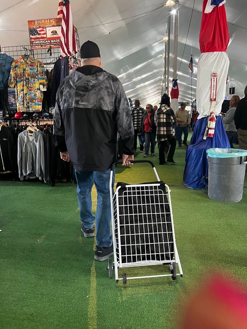 This huge Arizona flea market is known for surprisingly great deals 5 Serene's Fashions: Women's Clothing Worth the Stop