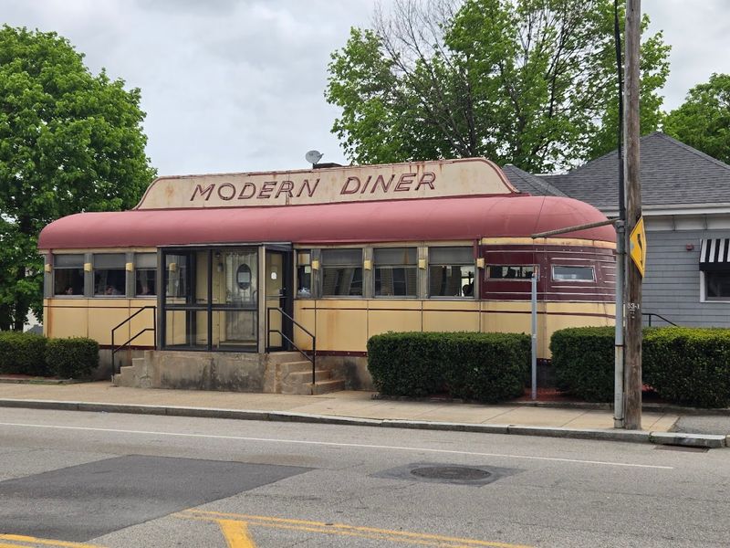 Modern Diner - Pawtucket, Rhode Island