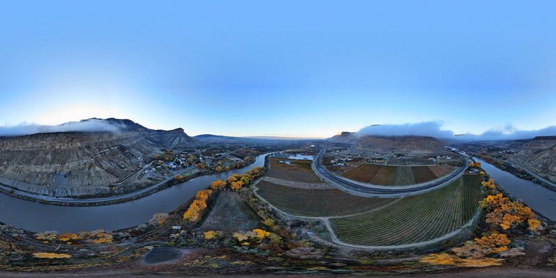 Jaw-Dropping Views of the Colorado River
