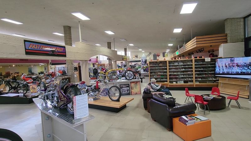 Two-Story Museum Layout Spanning 80,000 Square Feet