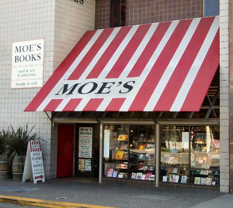 Moe's Books - Berkeley