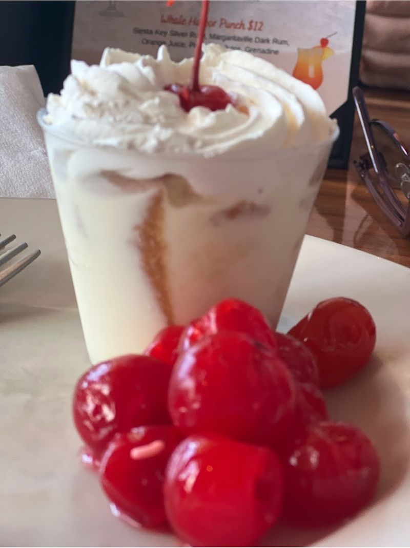 A Florida all-you-can-eat spot that's seriously worth the drive 7 Dessert Table Packed With Florida-Inspired Treats