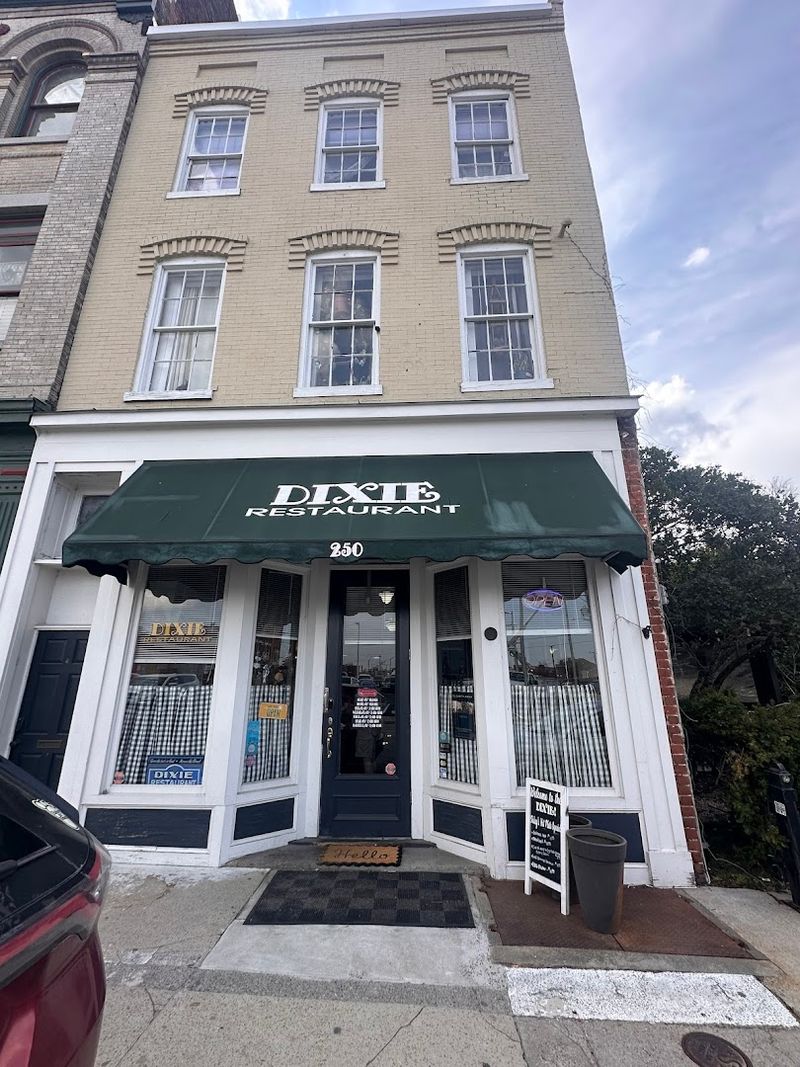 Dixie Restaurant - Petersburg, Virginia