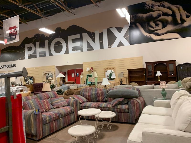 Furniture Displayed Like a Real Showroom