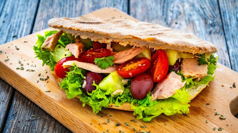 Wendy's Fresh Stuffed Pitas