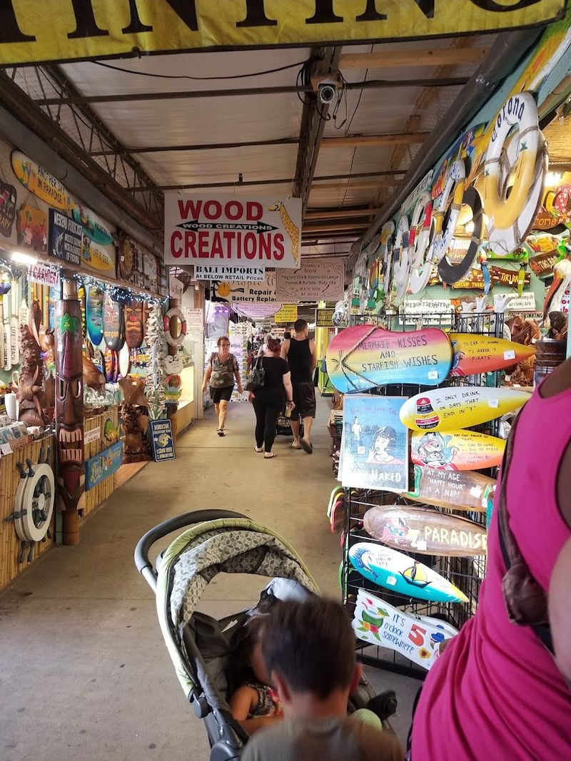 Florida’s Best Empanada Is Found At This Unassuming Flea Market 13 Hidden gems are part of the appeal