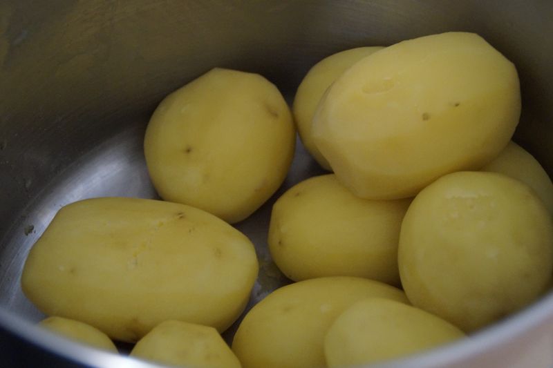 Boiled potatoes
