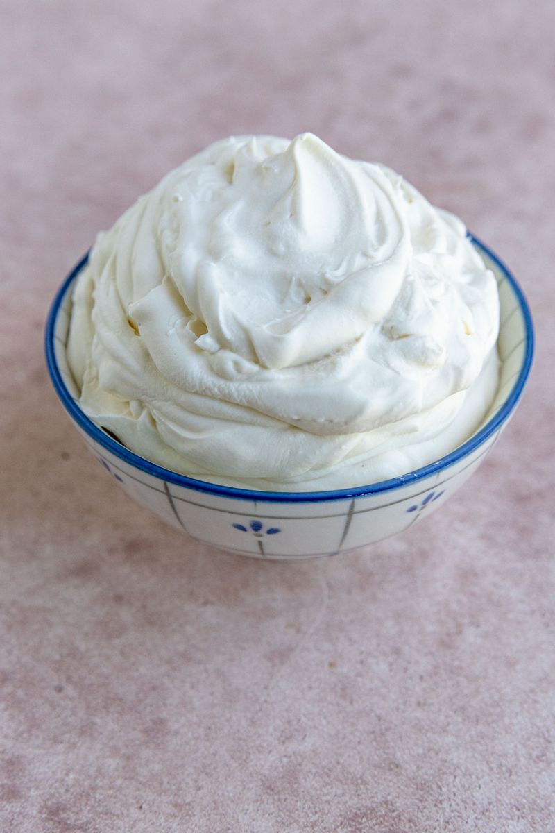 20 Foods That Can Be Surprisingly Hard on Digestion After 40 10 Heavy cream