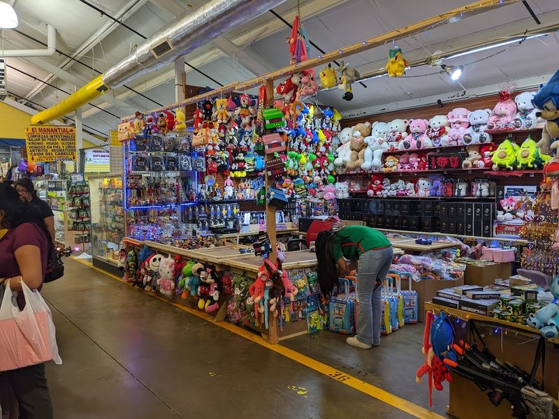 Why Shoppers Keep Coming Back Weekend After Weekend