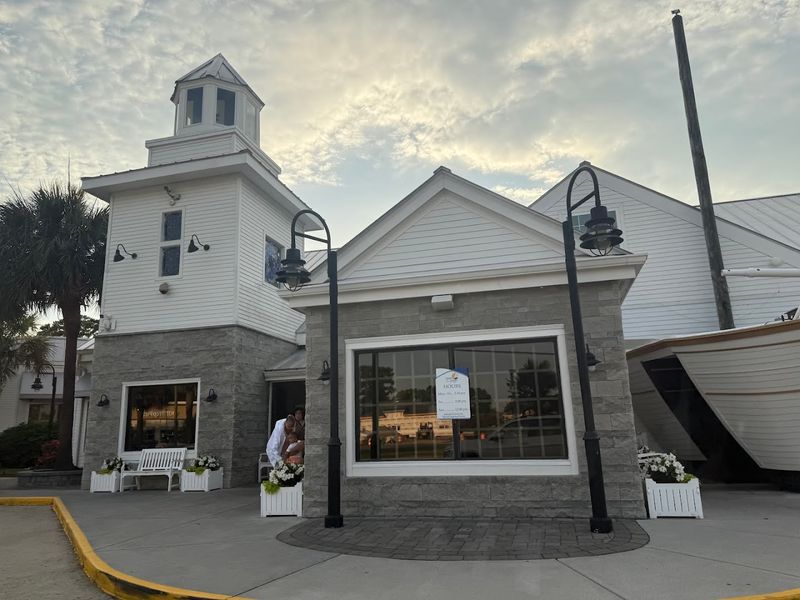 Captain George's Seafood Restaurant - Virginia Beach, Virginia