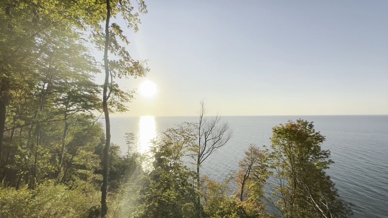 Seasonal Beauty: How Erie Bluffs Changes Through the Year