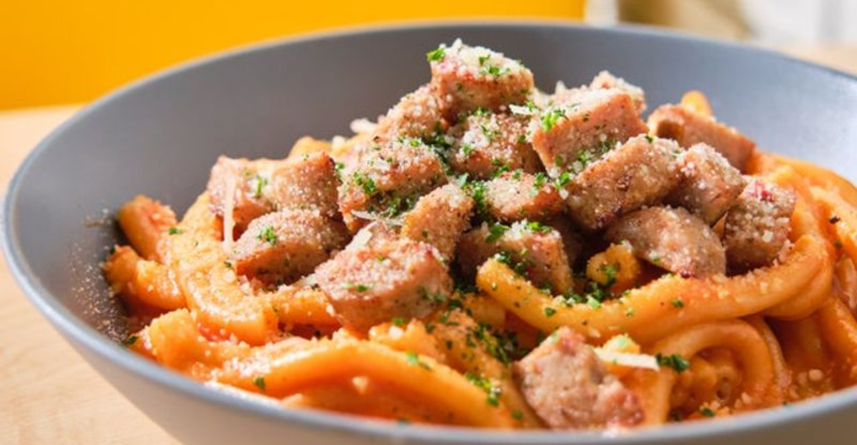 You Might Not Notice – But These 19 Foods Can Affect You Over Time