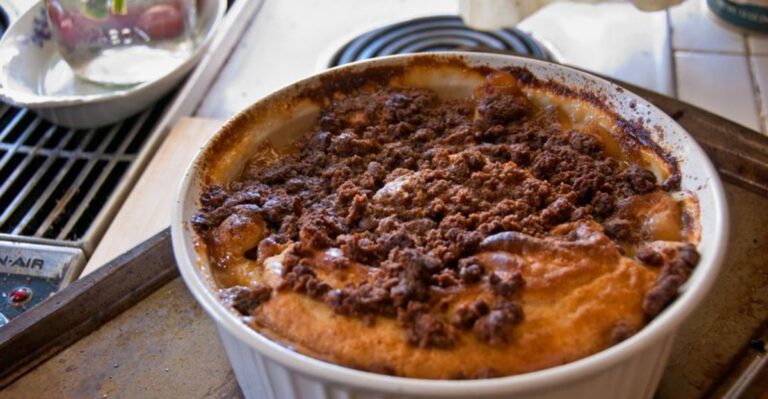 18 Vintage Summer Desserts Americans Still Make Every Year