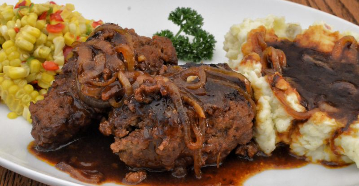 22 Old School Family Meals Americans Wish Restaurants Still Served More Often