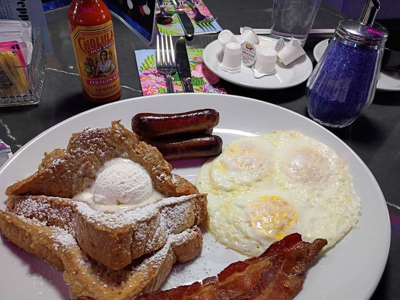 24-Hour Access to Classic Vegas Comfort Food 24-Hour Access to Classic Vegas Comfort Food