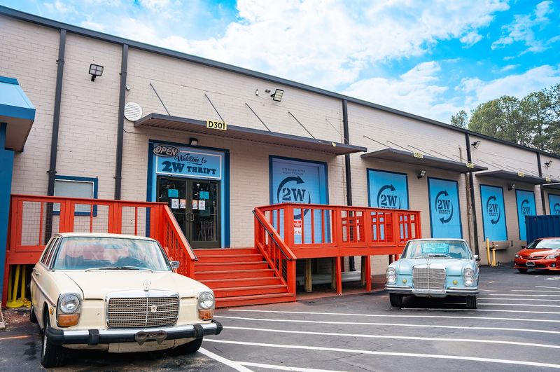 2W Thrift Store - Atlanta, Georgia