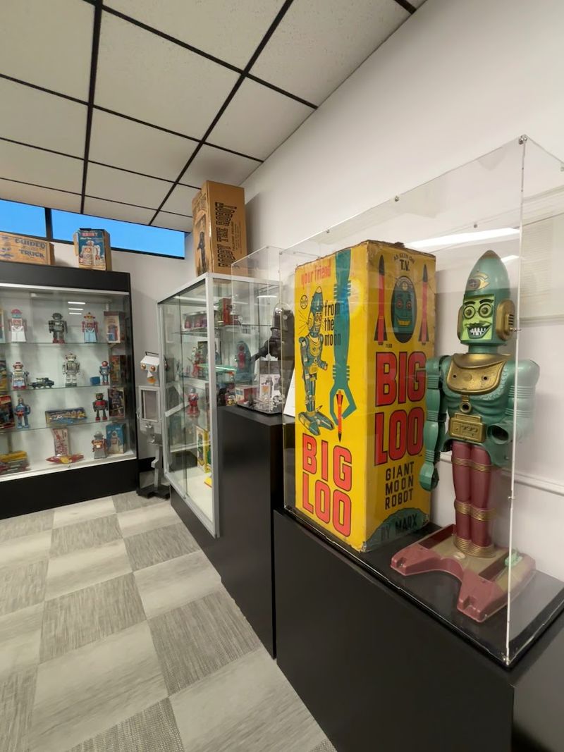 3,000+ Vintage Toys That Spark Nostalgia 3,000+ Vintage Toys That Spark Nostalgia
