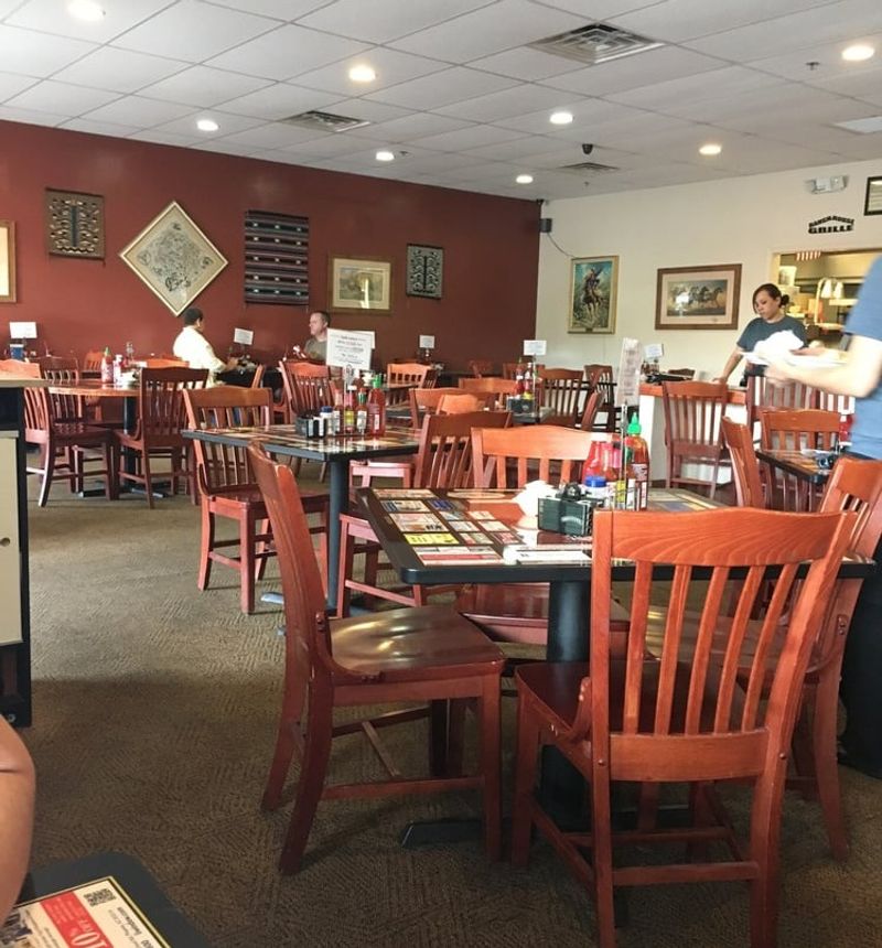 A Classic Diner Atmosphere Frozen in Time