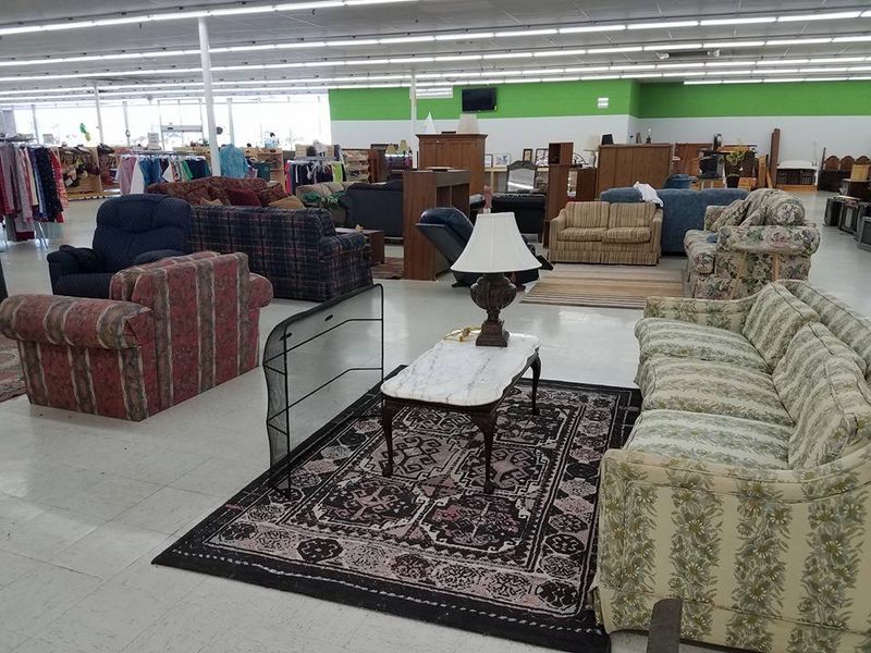 A Clean and Organized Shopping Environment