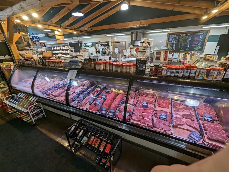 A Deli Counter That Goes Way Beyond Basic A Deli Counter That Goes Way Beyond Basic
