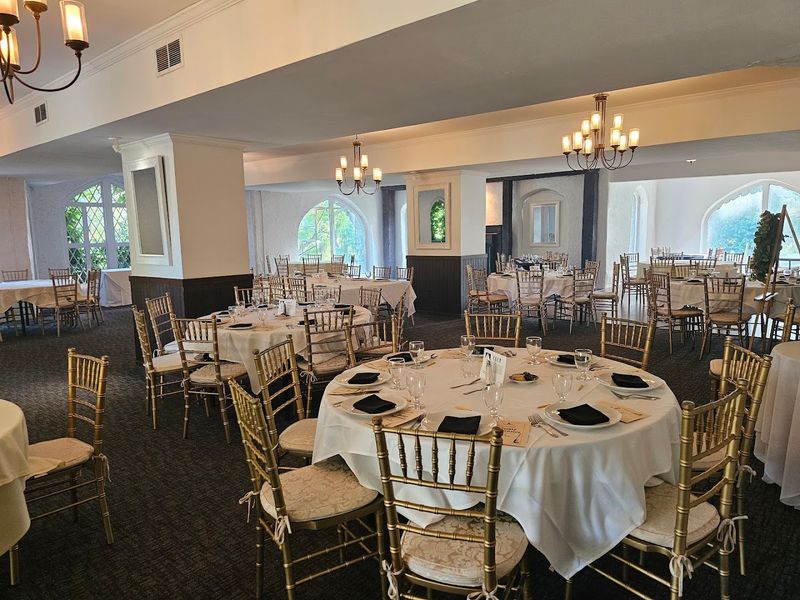 A Dream Wedding Venue Unlike Any Other A Dream Wedding Venue Unlike Any Other