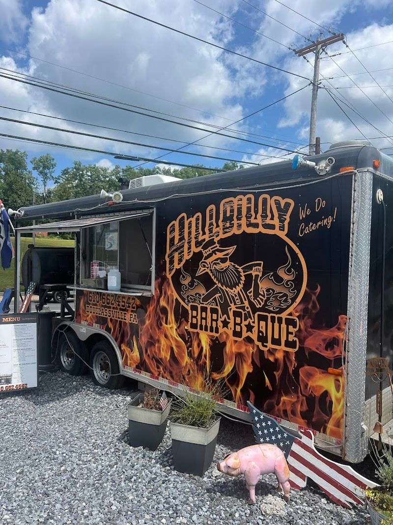 A Food Truck Setup With Zero Pretension A Food Truck Setup With Zero Pretension