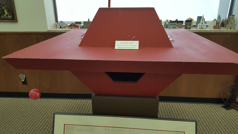 A Frank Lloyd Wright-Inspired Cat Tree