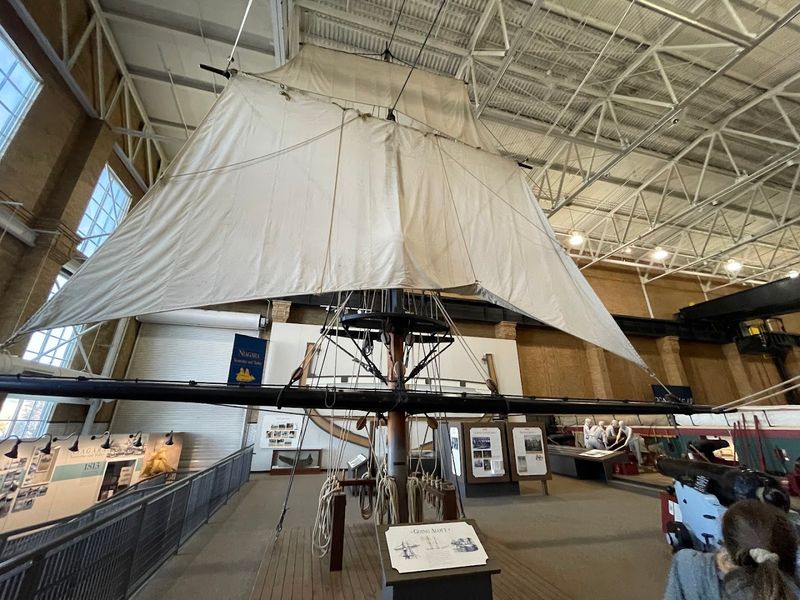 A Giant Circa-1900 Ice Boat You Have to See to Believe A Giant Circa-1900 Ice Boat You Have to See to Believe