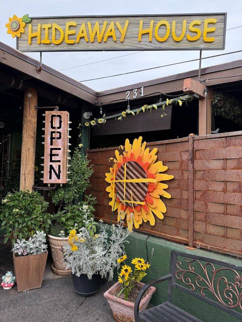 A Gift Shop That Makes the Wait Fun