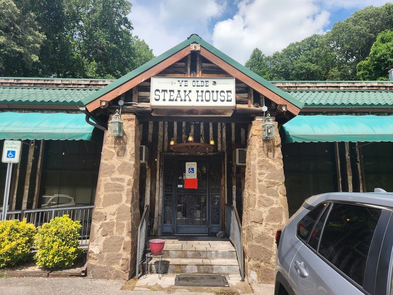 A Knoxville Tradition Since 1968