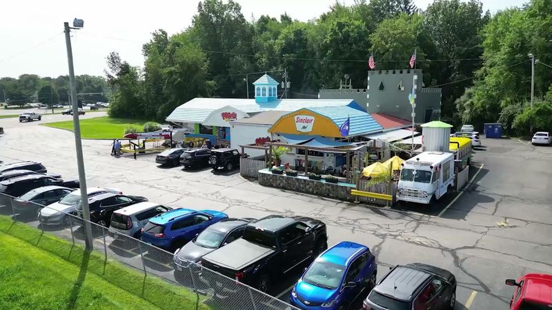 A Local Landmark That Road-Trippers Seek Out
