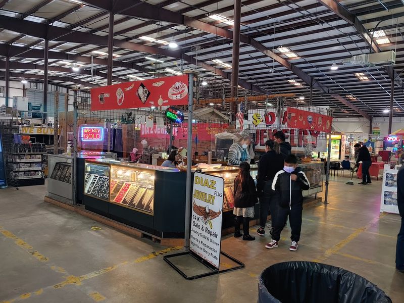 A Massive Selection of Vendors Under One Roof
