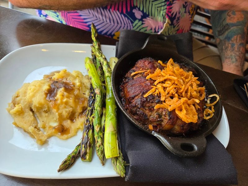 A Menu Built Around Fresh, Bold Flavors A Menu Built Around Fresh, Bold Flavors