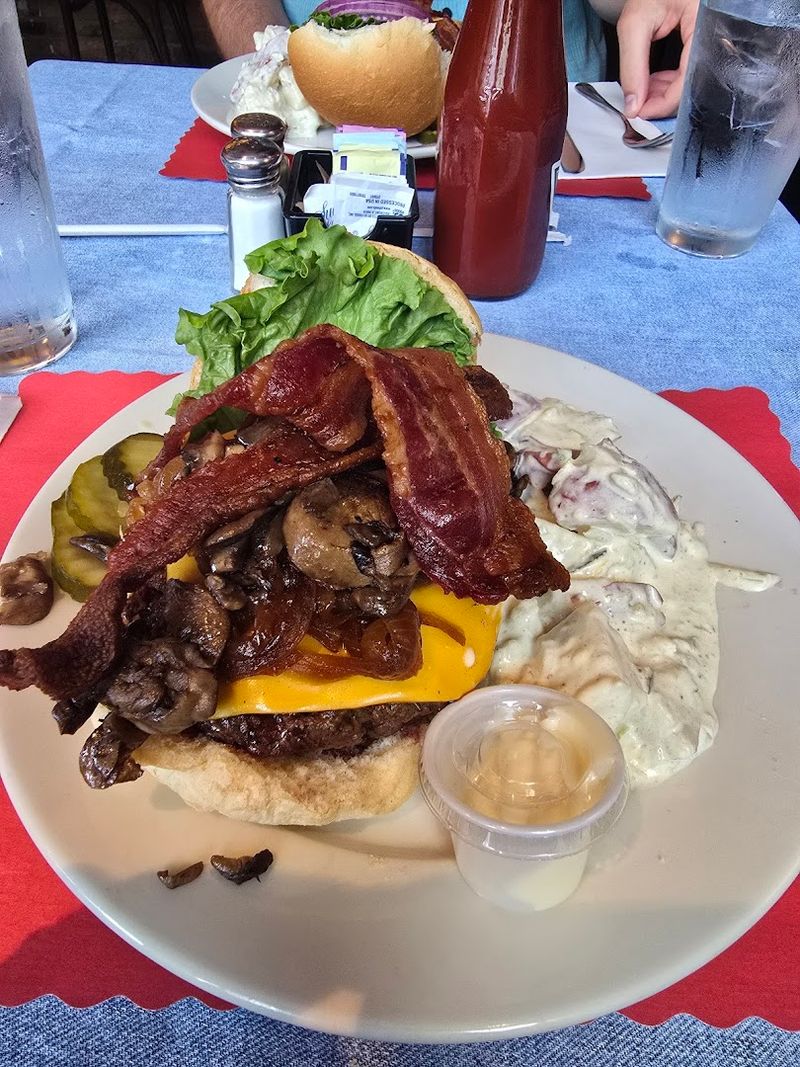 A Menu That Stays Small and Stays Excellent