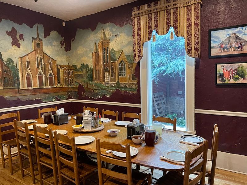 A Nashville Experience Unlike Any Other Restaurant