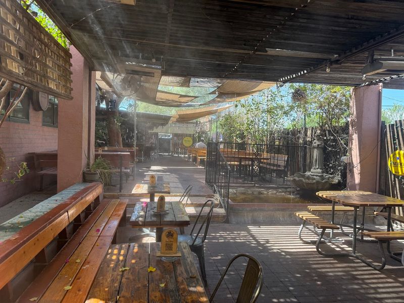 A Neighborhood Bar That Welcomes Everyone