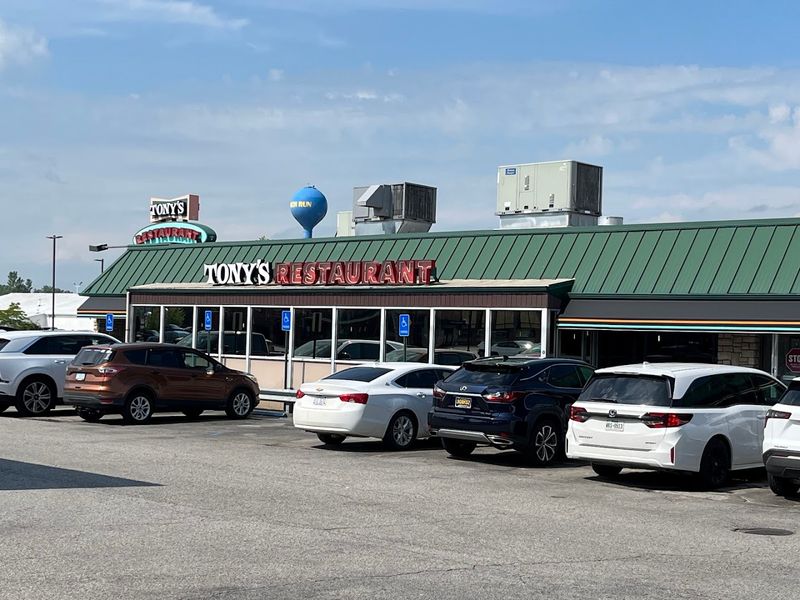 A Perfect Pit Stop on the I-75 Corridor