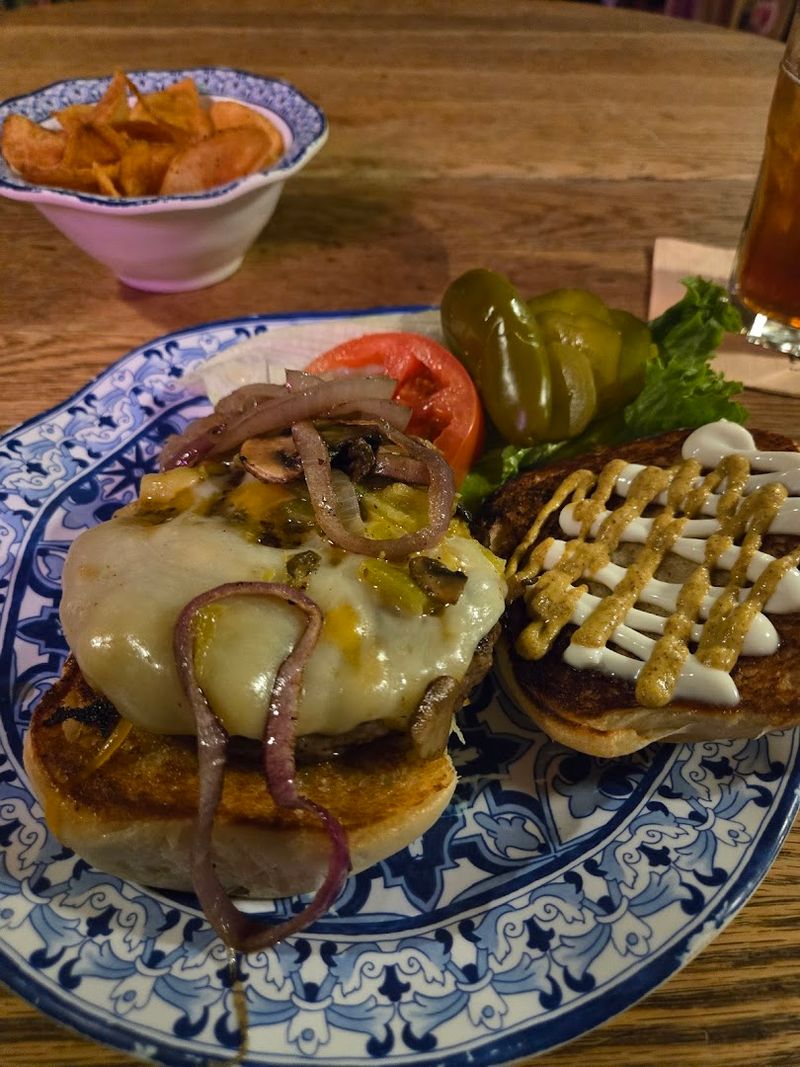 A Ranch Burger That Haunts Your Dreams
