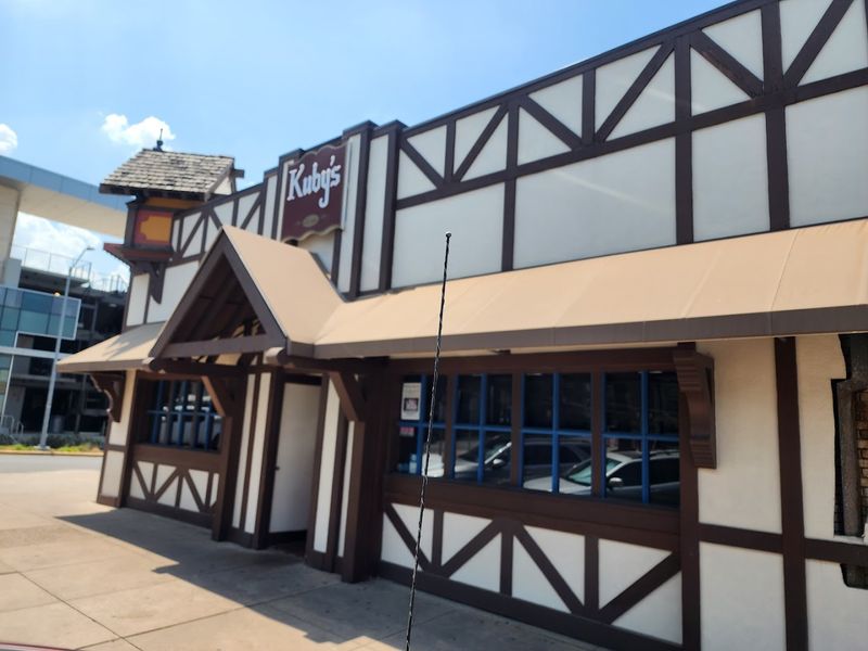 A Snider Plaza Location With Real Character