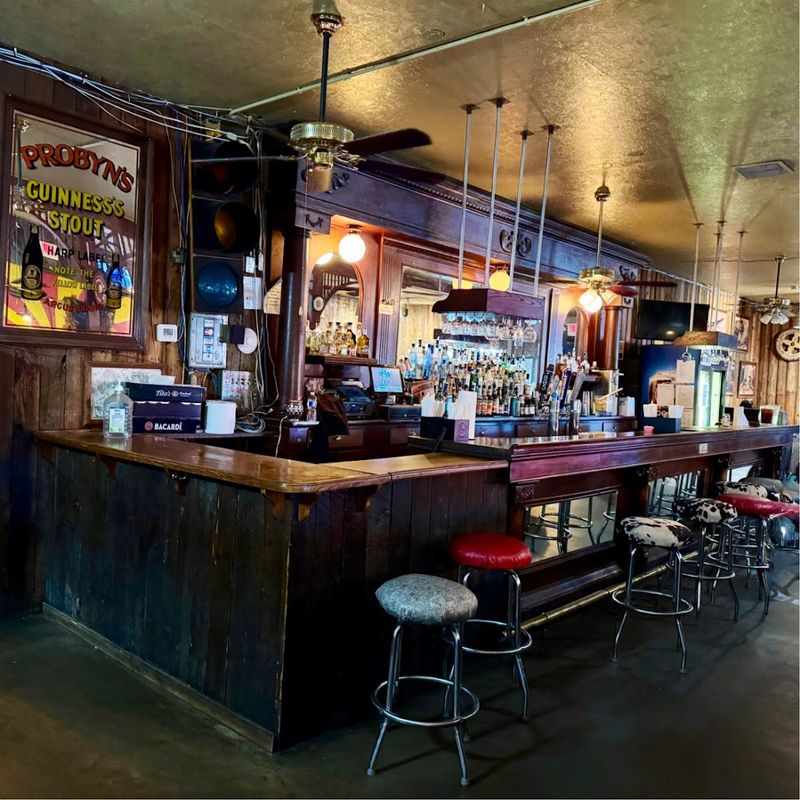 A Southwestern Atmosphere Packed With Character